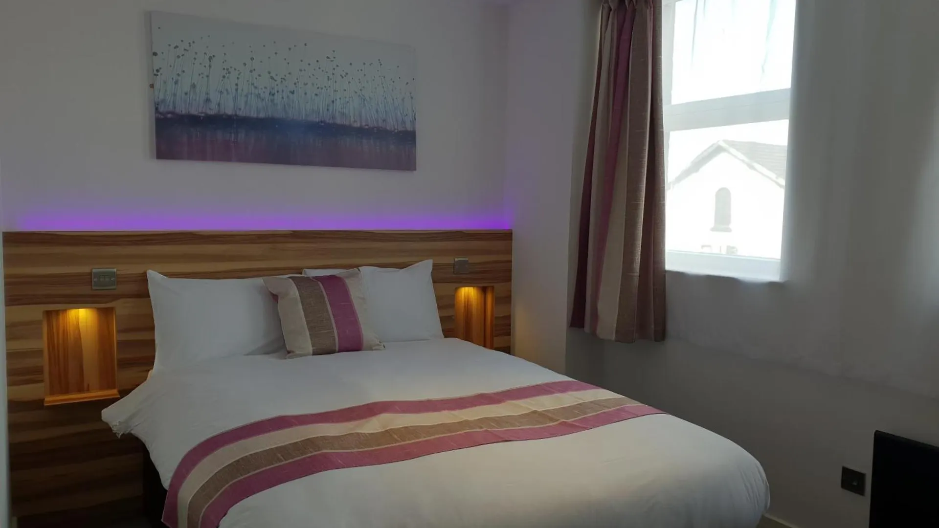 Hotel Escape 3*
