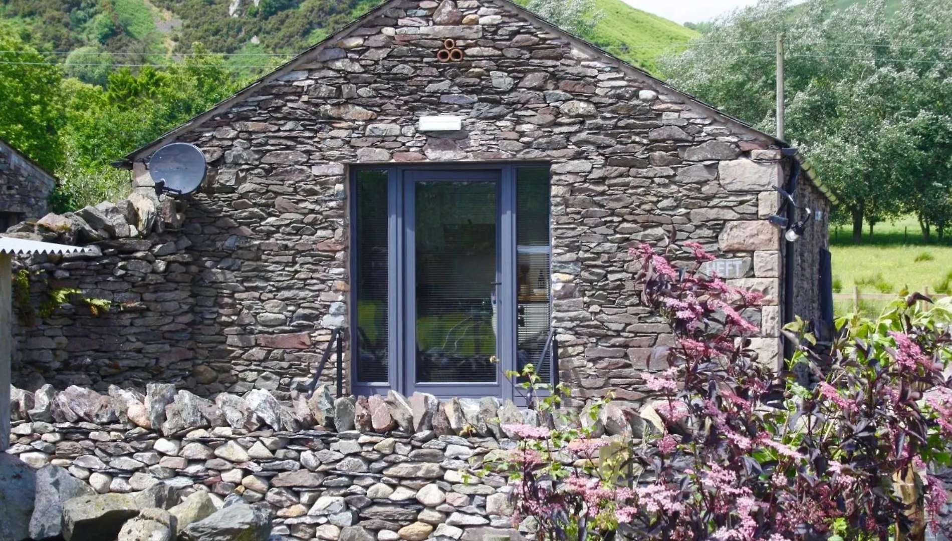 1 Bed In Ullswater 94068 * Watermillock
