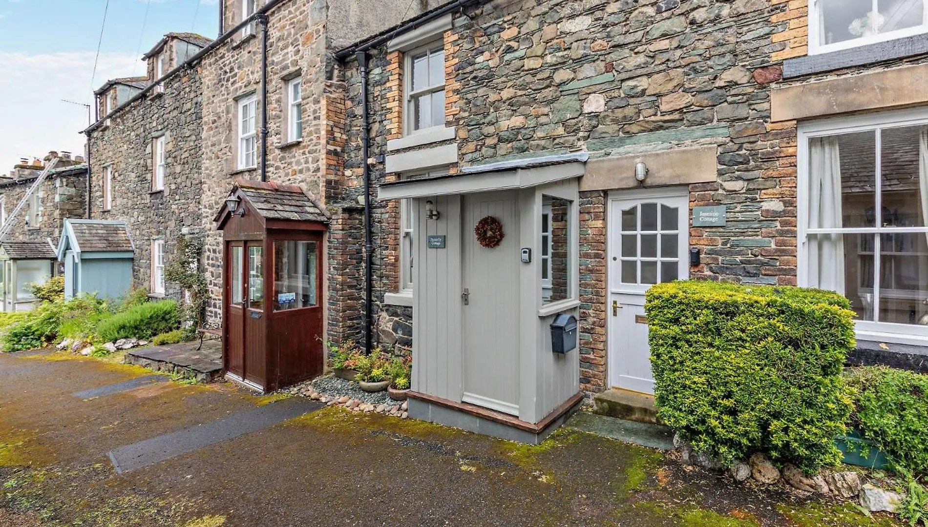 1 Bed In Keswick Sz112