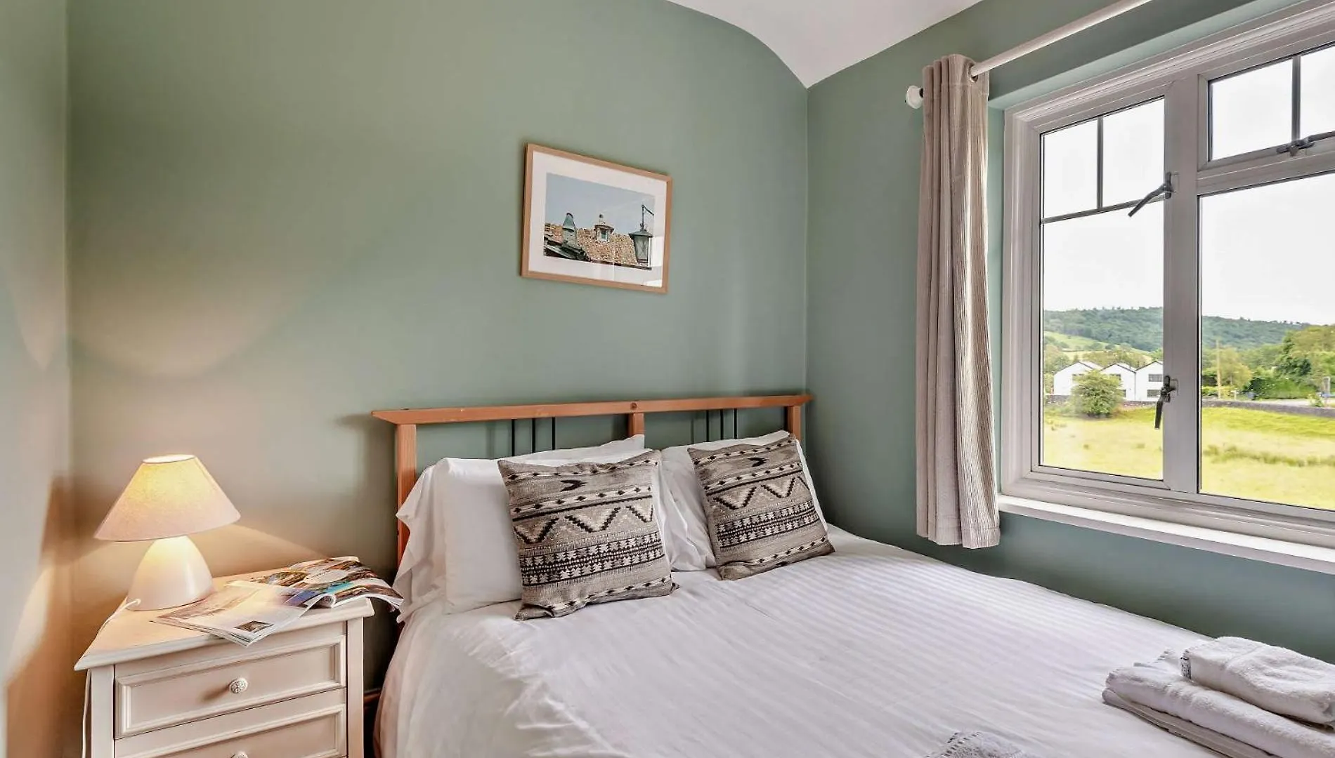 3 Bed In Village Llh48 Hawkshead