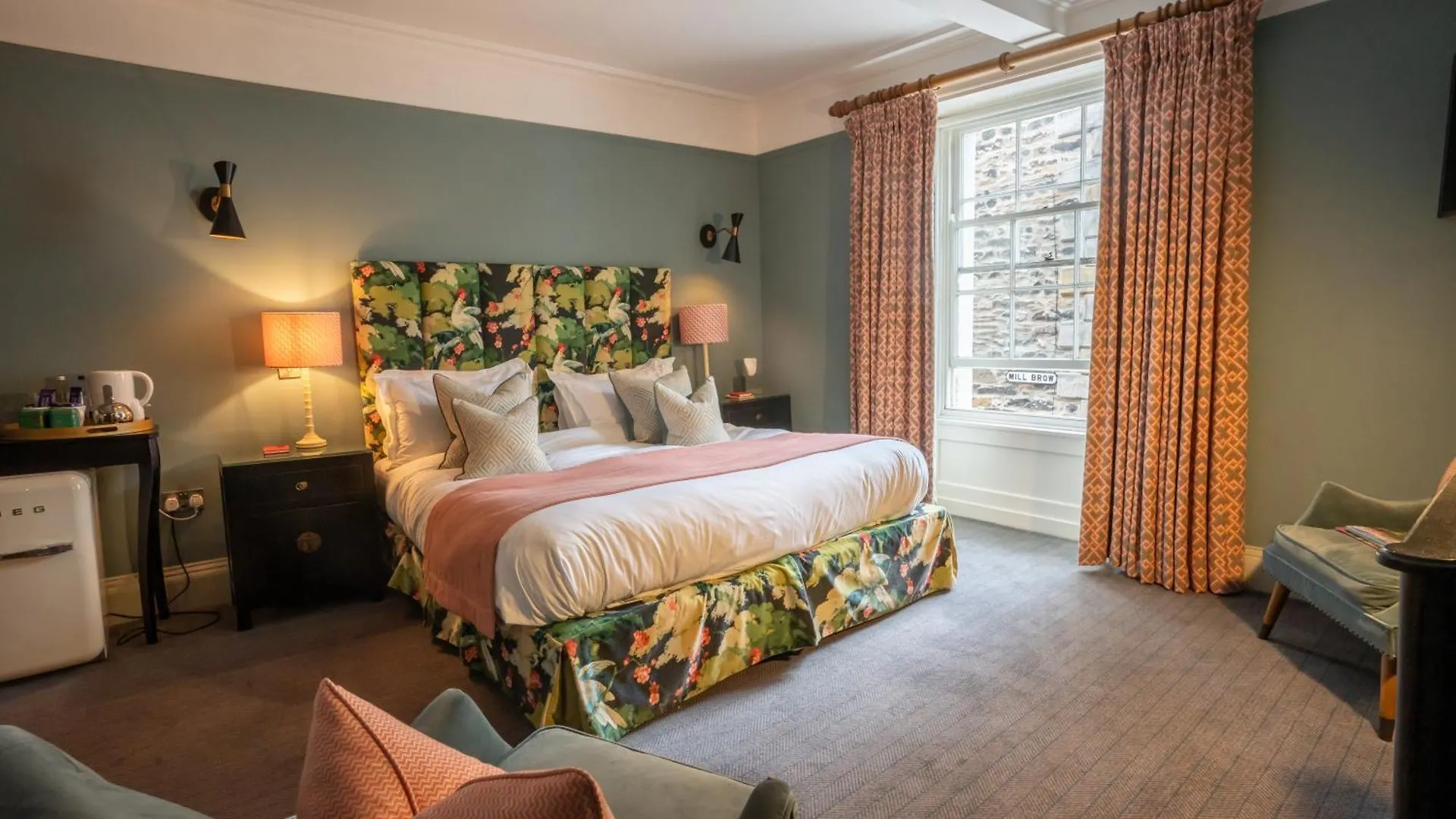 Plato's Hotel 5*