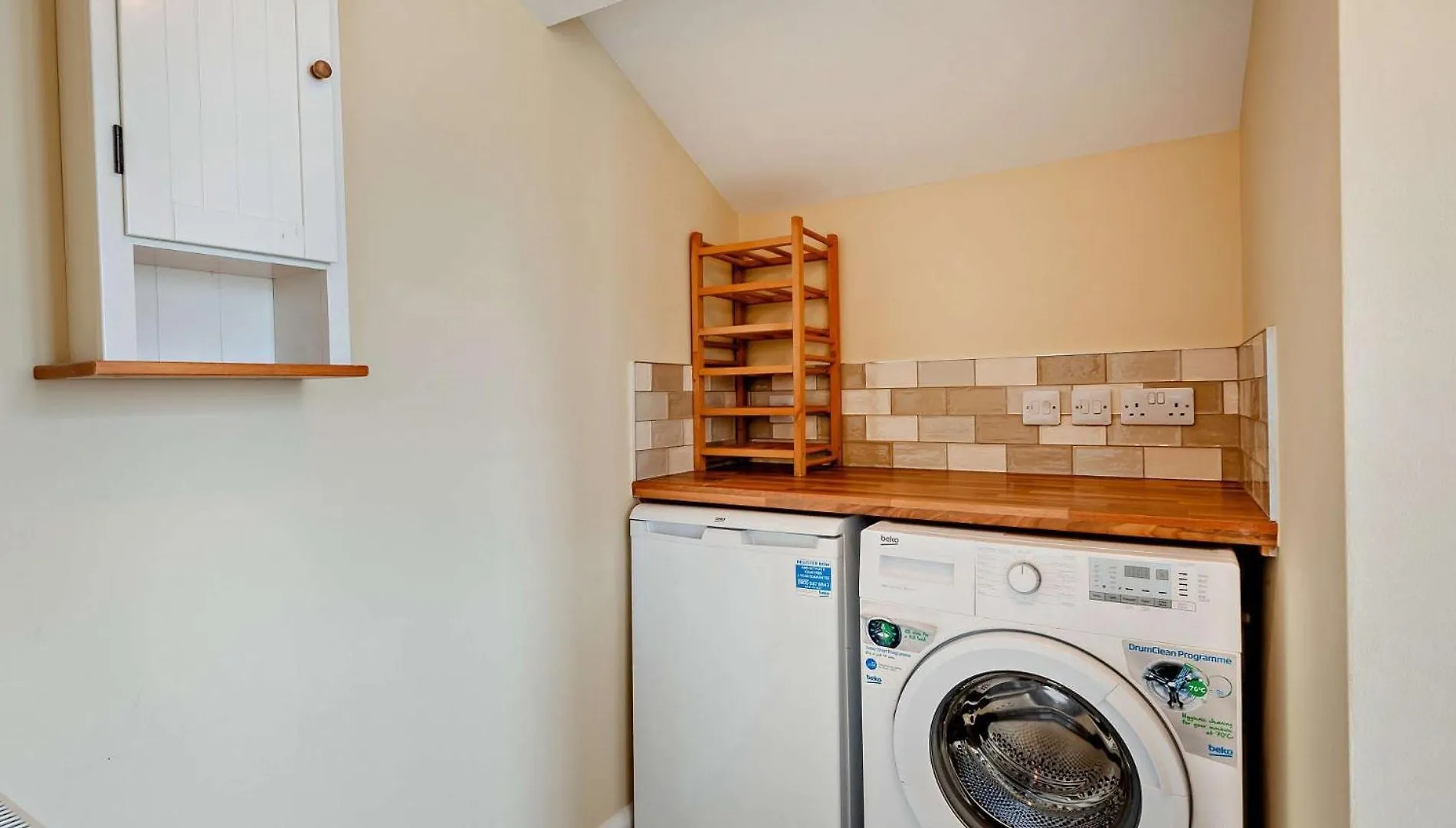 3 Bed In Village Llh48 Holiday home Hawkshead