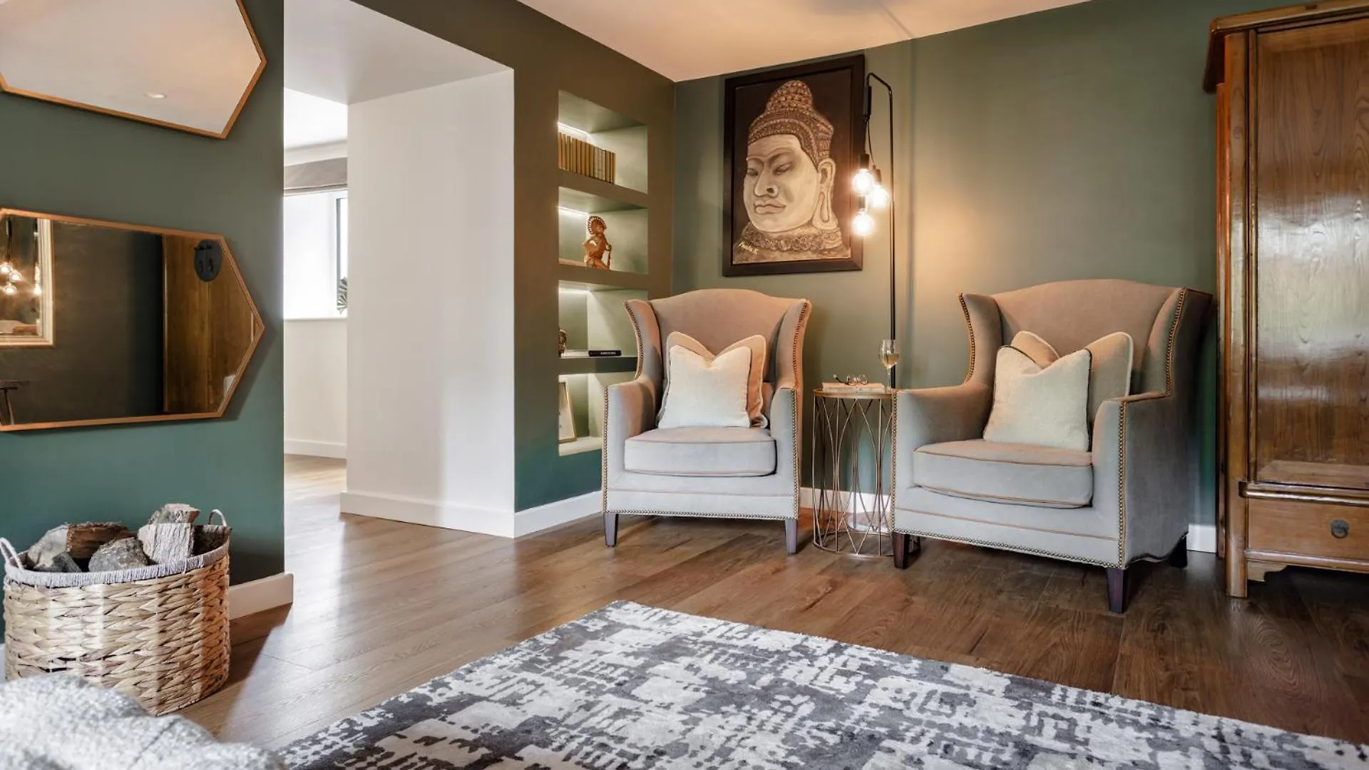 Coronation Family Cottage, Modernised 200-year-old District With Private Hot Tub And Parking * Lindale