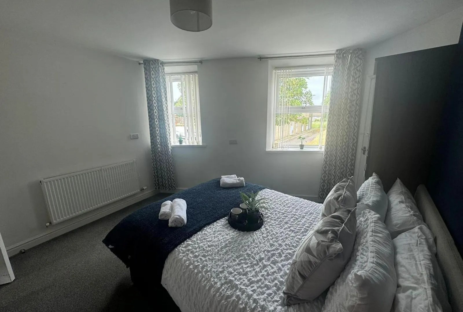 Apartment Woodman House- 7 Bed House *