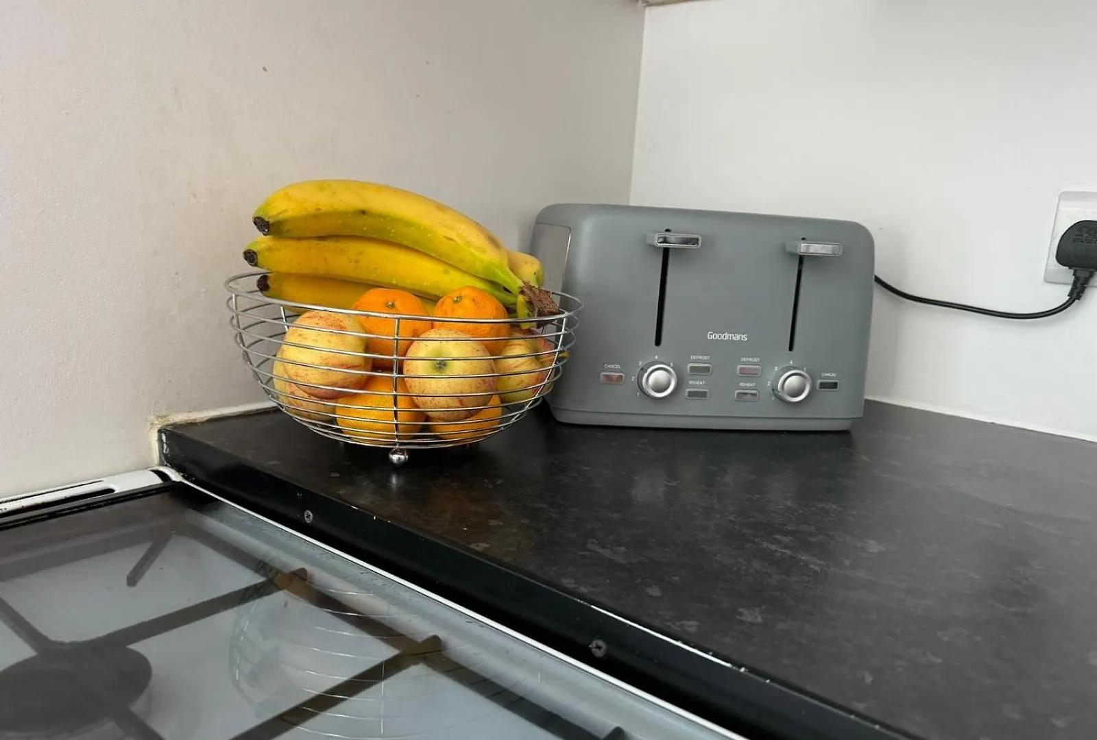 Apartment Woodman House- 7 Bed House