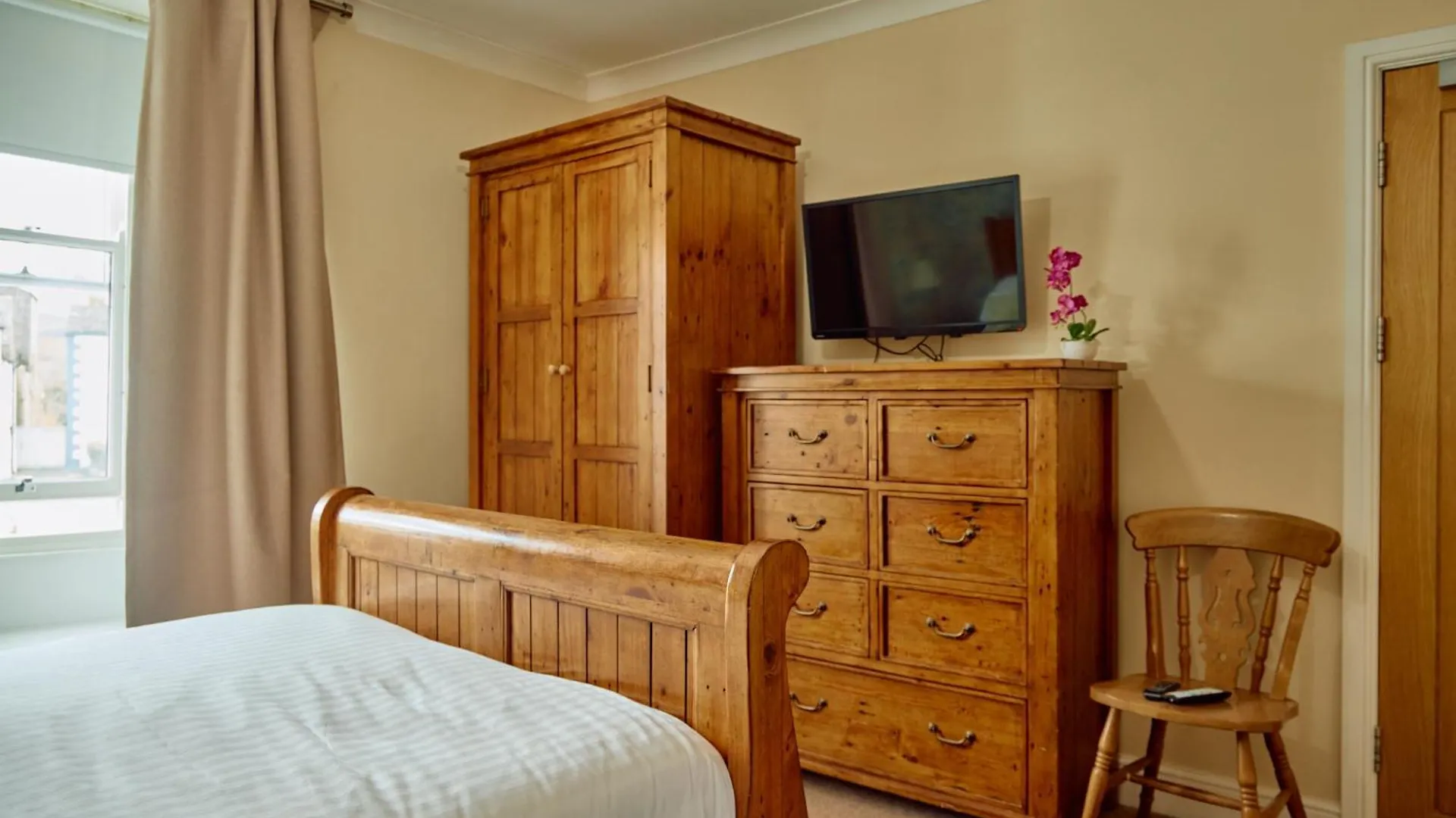 The Pennine 3*