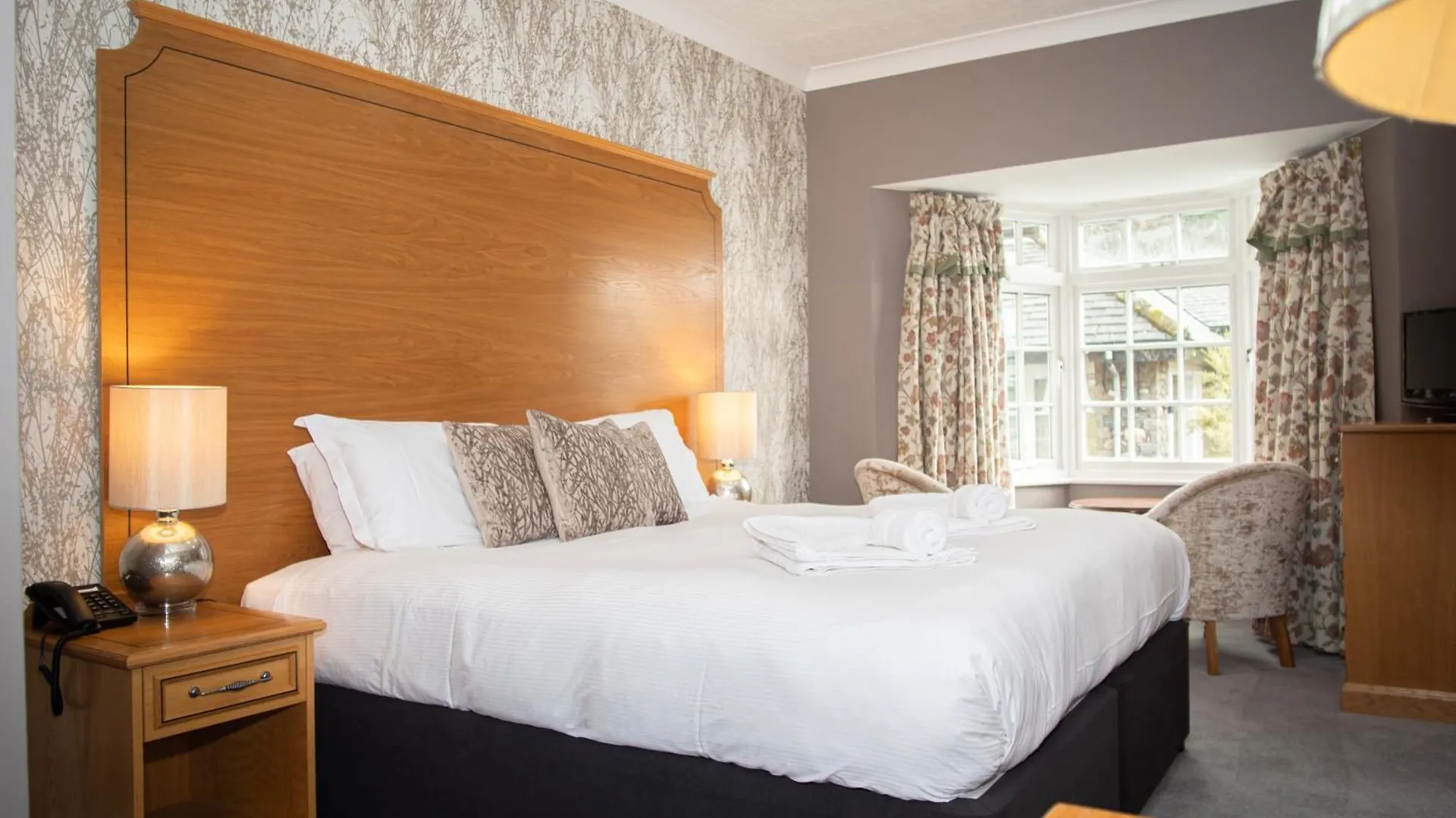 Lyzzick Hall Hotel