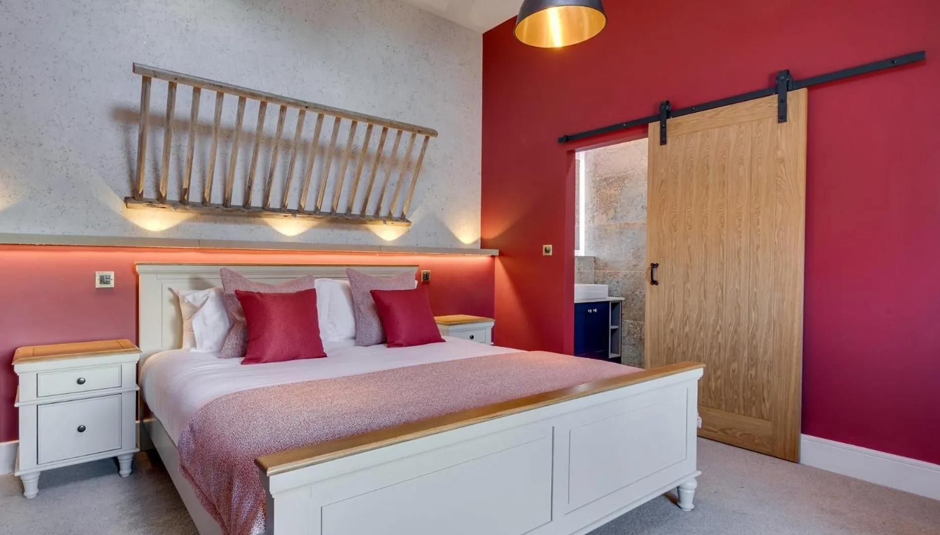 7 Bed In 93325 Holiday home