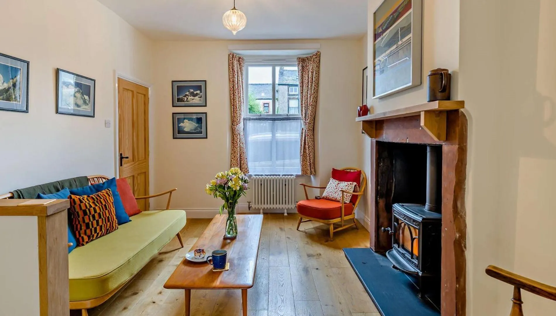 3 Bed In 94928