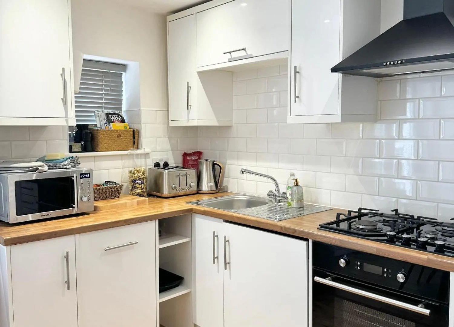 The Wilsons Courtyard, 2 - Bed, Sleeps 4, Pets Welcome Ulverston