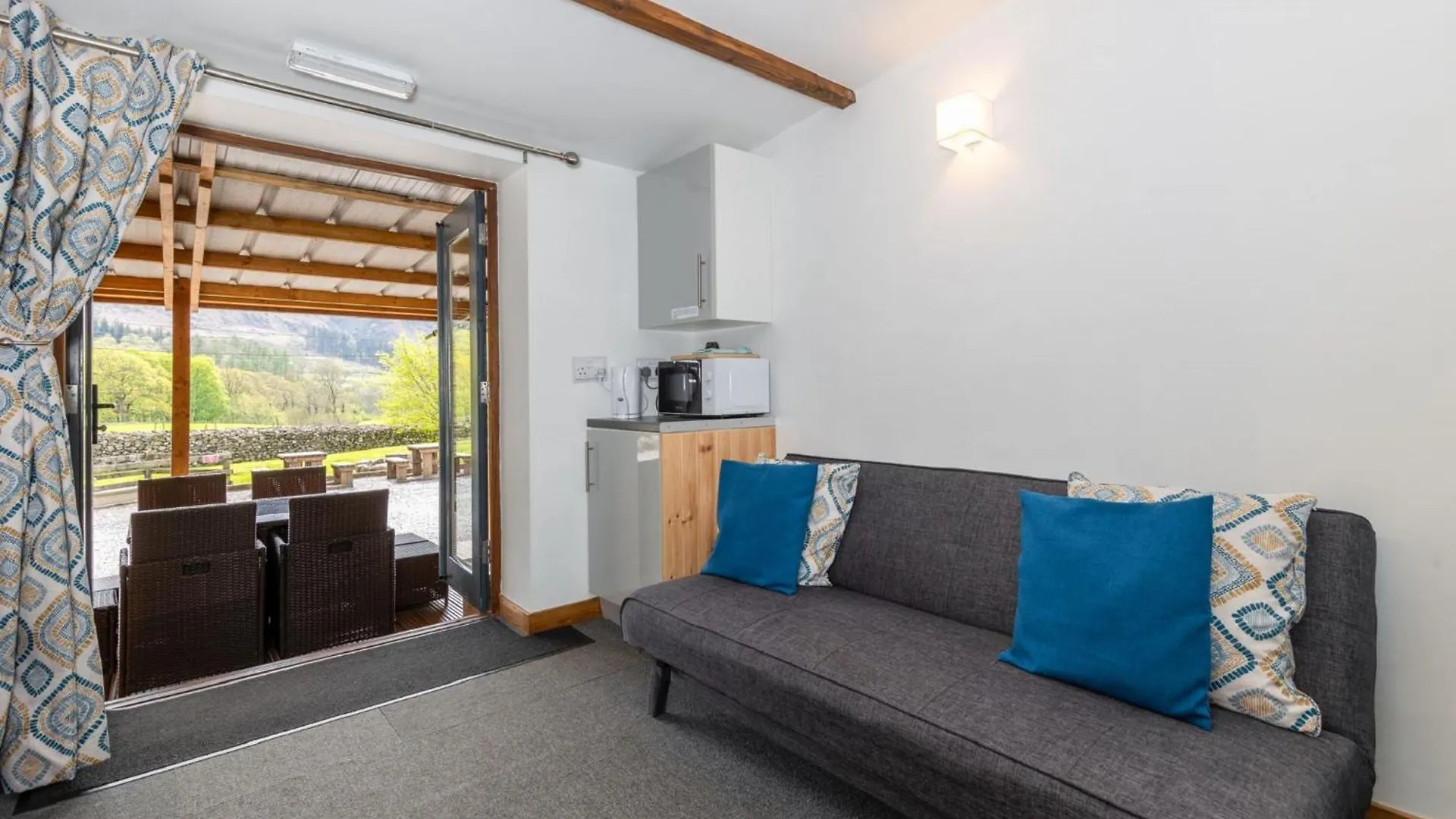 Cosy Glamping In The Valley - And Mega Pods Campeggio Eskdale