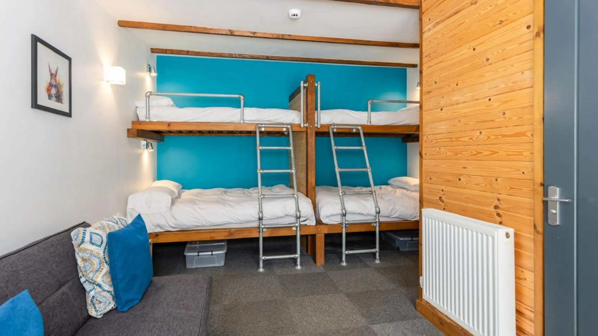 キャンプ場 Cosy Glamping In The Valley - And Mega Pods エスクデイル