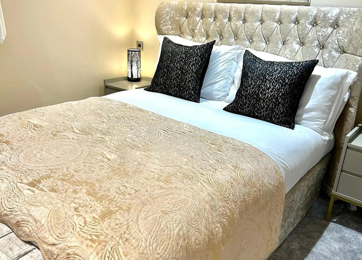 Oasis Boutique New Luxury ,central Location *