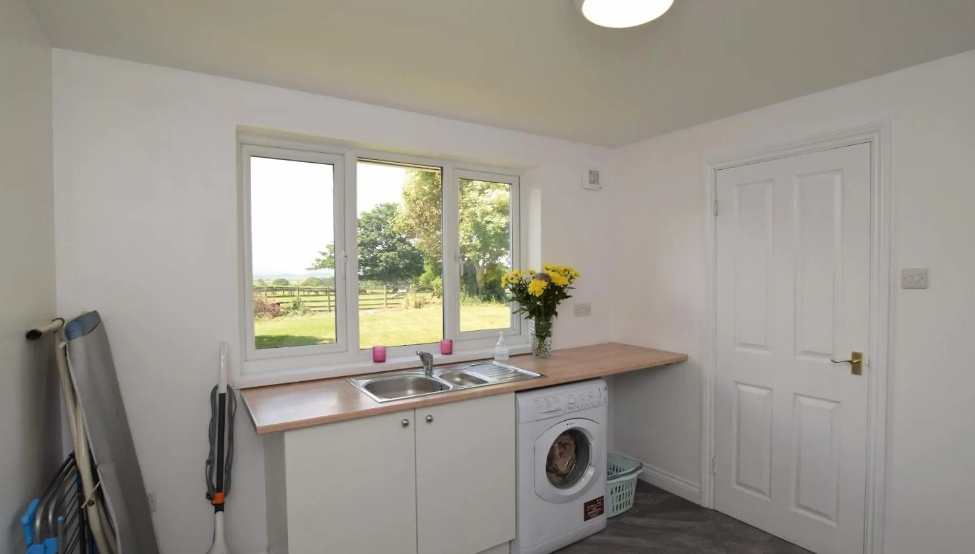 4 Bed In 80541 Prázdninový dům *