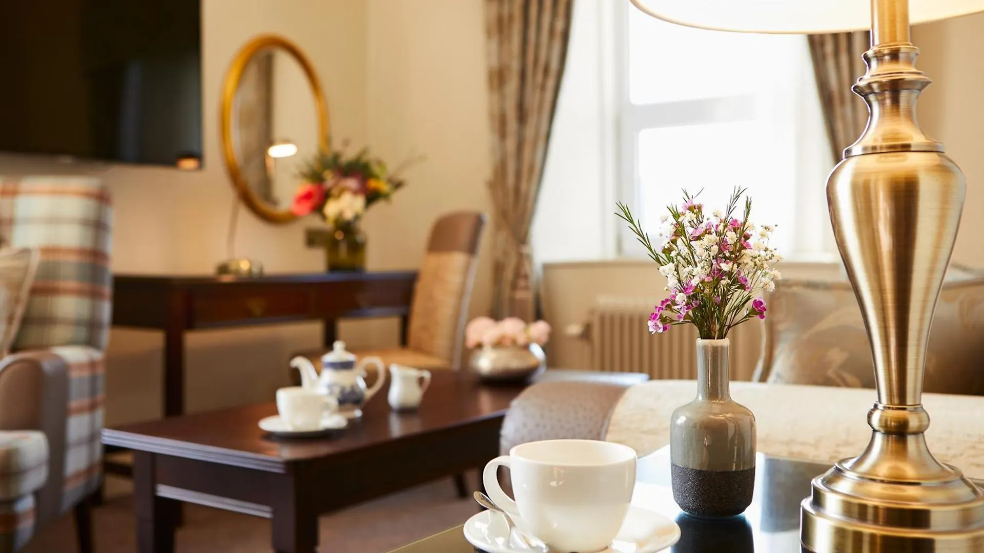 Macdonald Old England & Hotel 4*