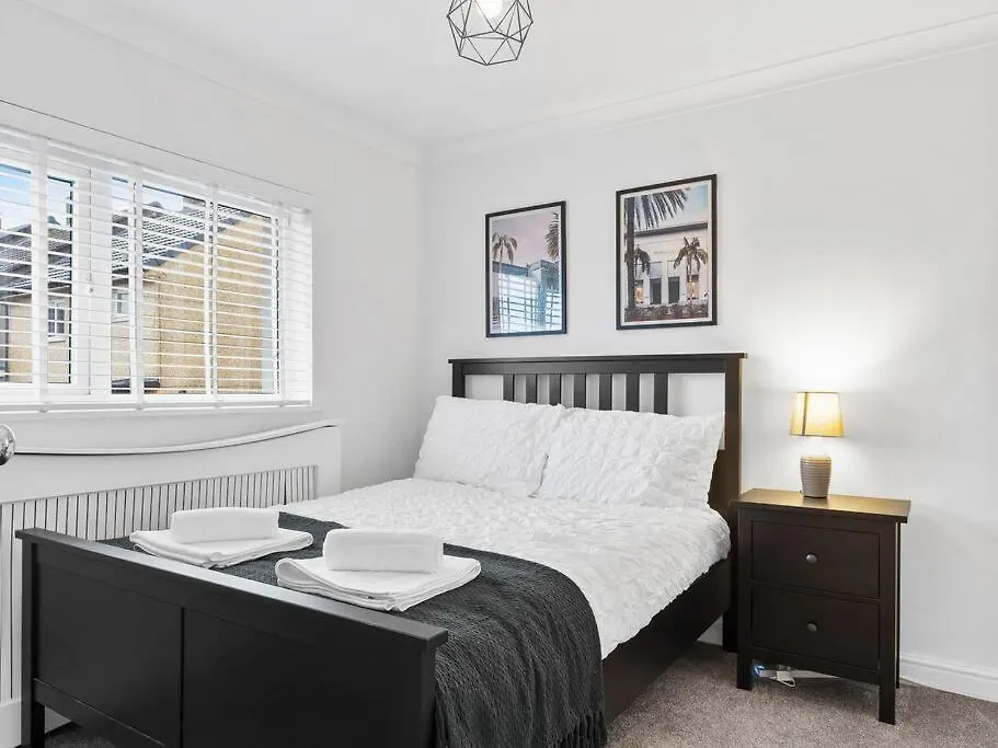 Modern & Stylish 2 Bed In Holiday home Whitehaven