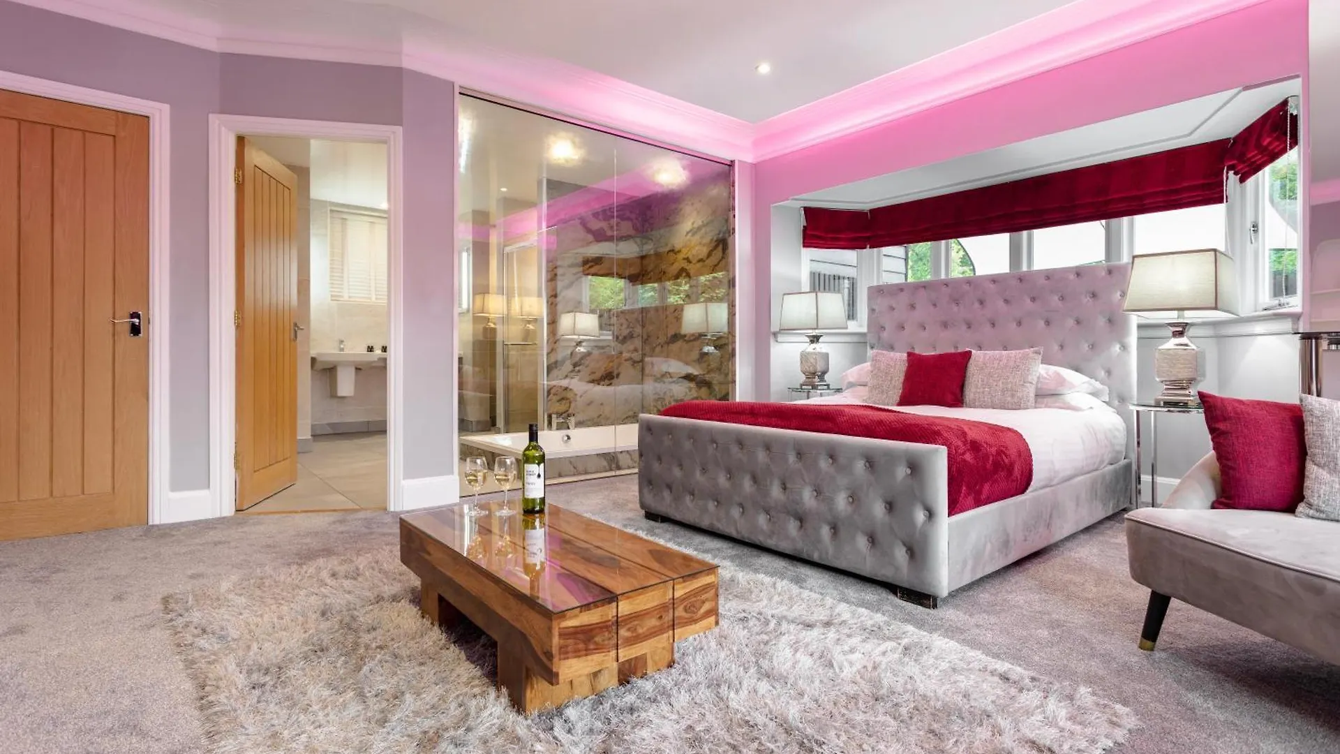 Aphrodites Group - Luxury Hot Tub In District! Bowness-on-Windermere