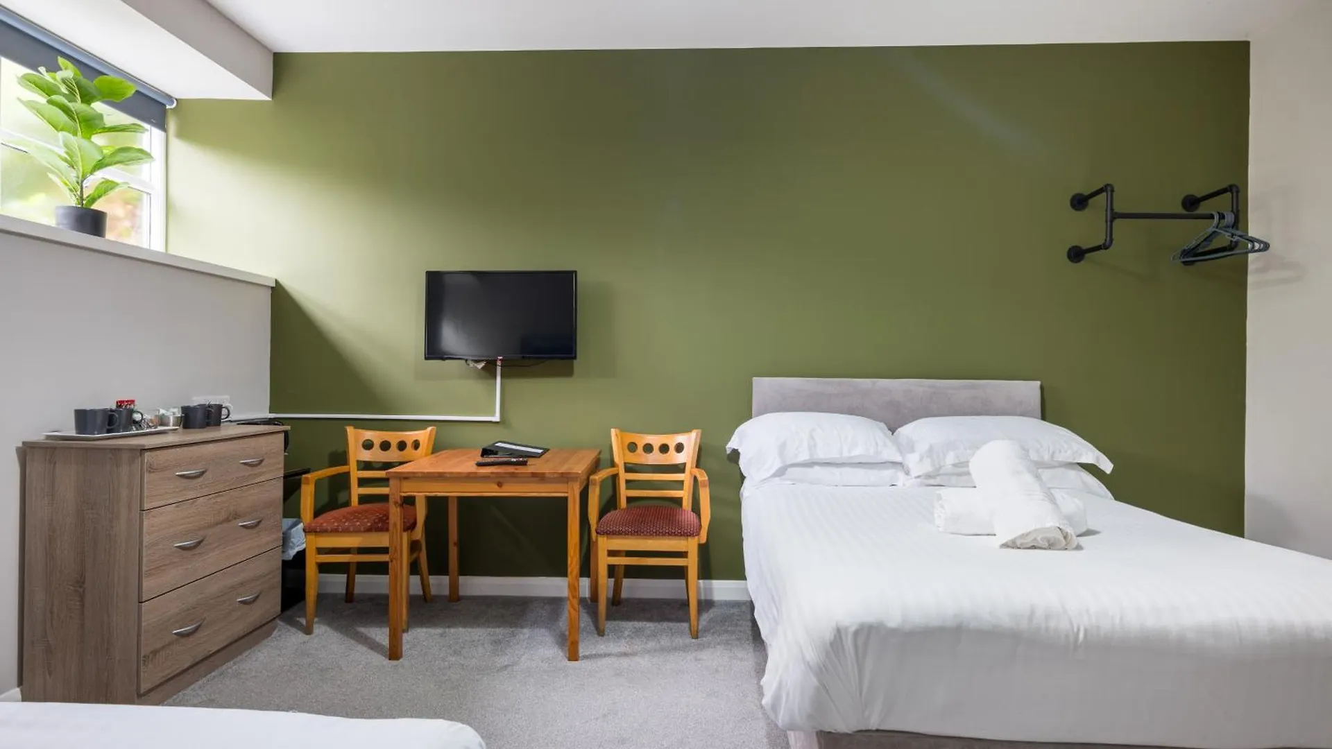 Station - Free Off-site Health Club Access With Pool, Sauna, Steam & Gym 3*