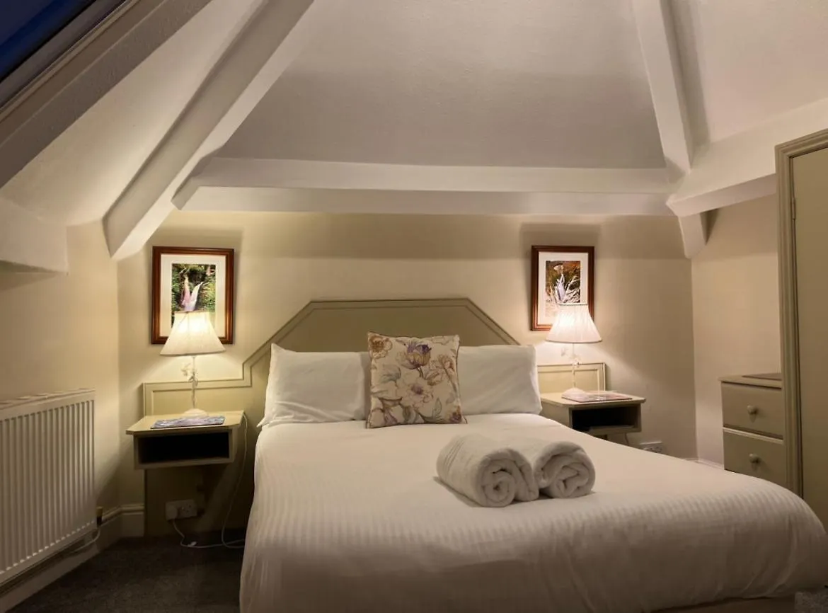 Lynwood Guest house