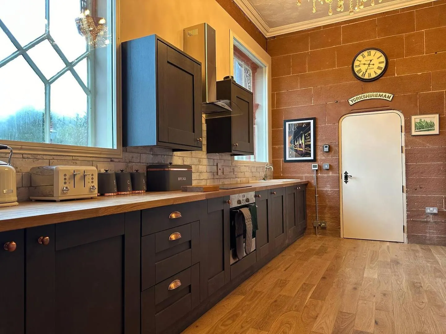 Holiday home Station 3 Bed Ev & Free Parking *