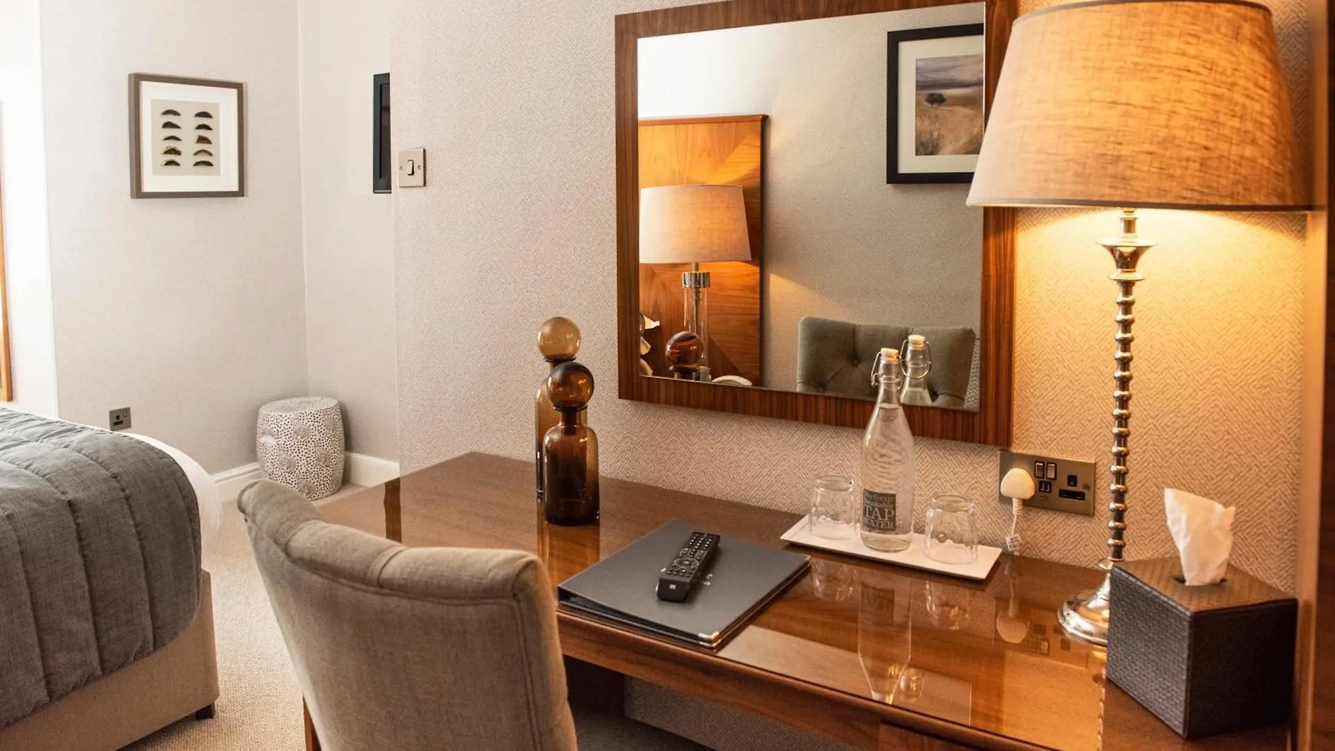 Roundthorn & Luxury 5* بنريث
