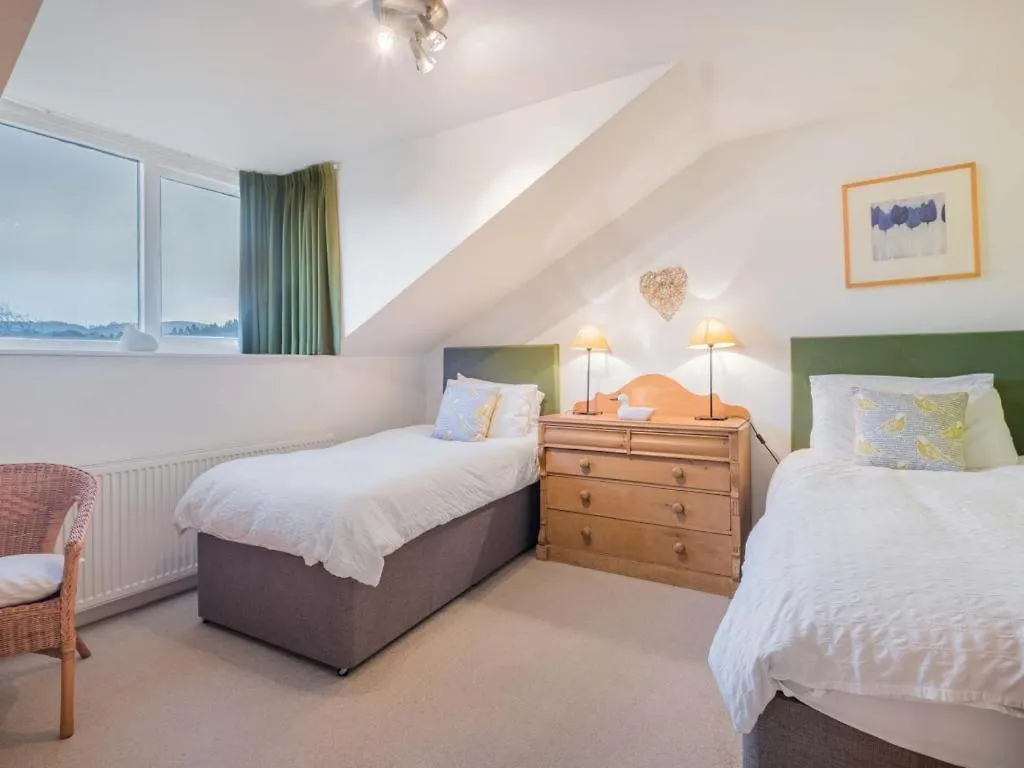 4 Bed In Finsthwaite Sz438 *