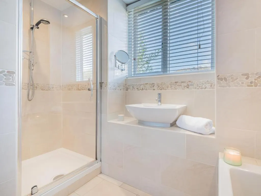 4 Bed In Finsthwaite Sz438 * Lakeside