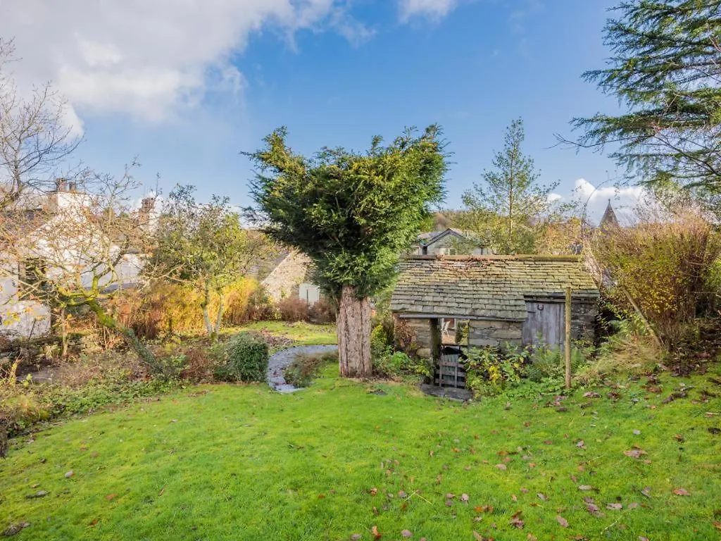 4 Bed In Finsthwaite Sz438 Holiday home Lakeside