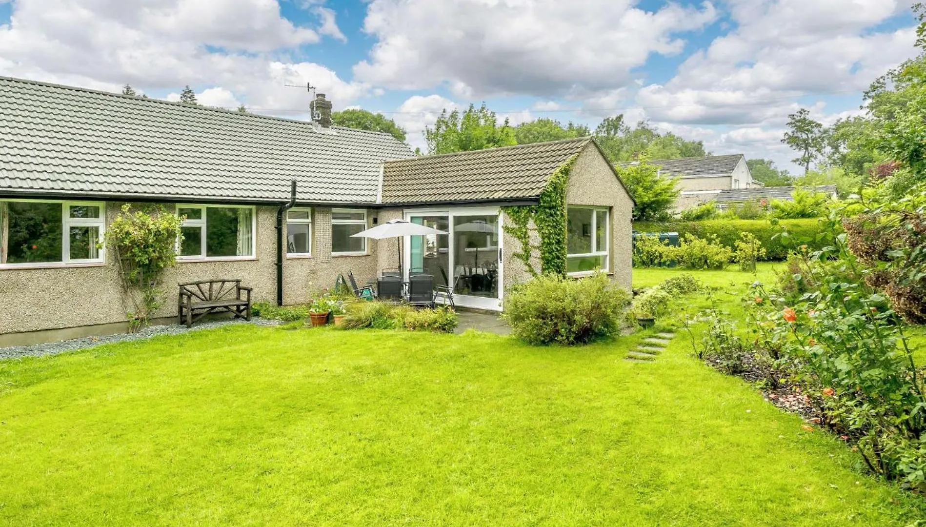 3 Bed In The 88586 Duddon