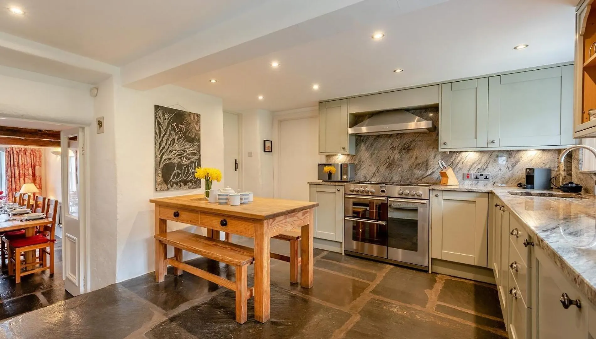 5 Bed In Sz270 Holiday home