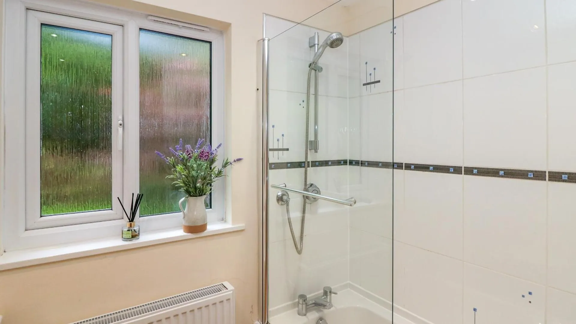 Inglenook * Ulverston