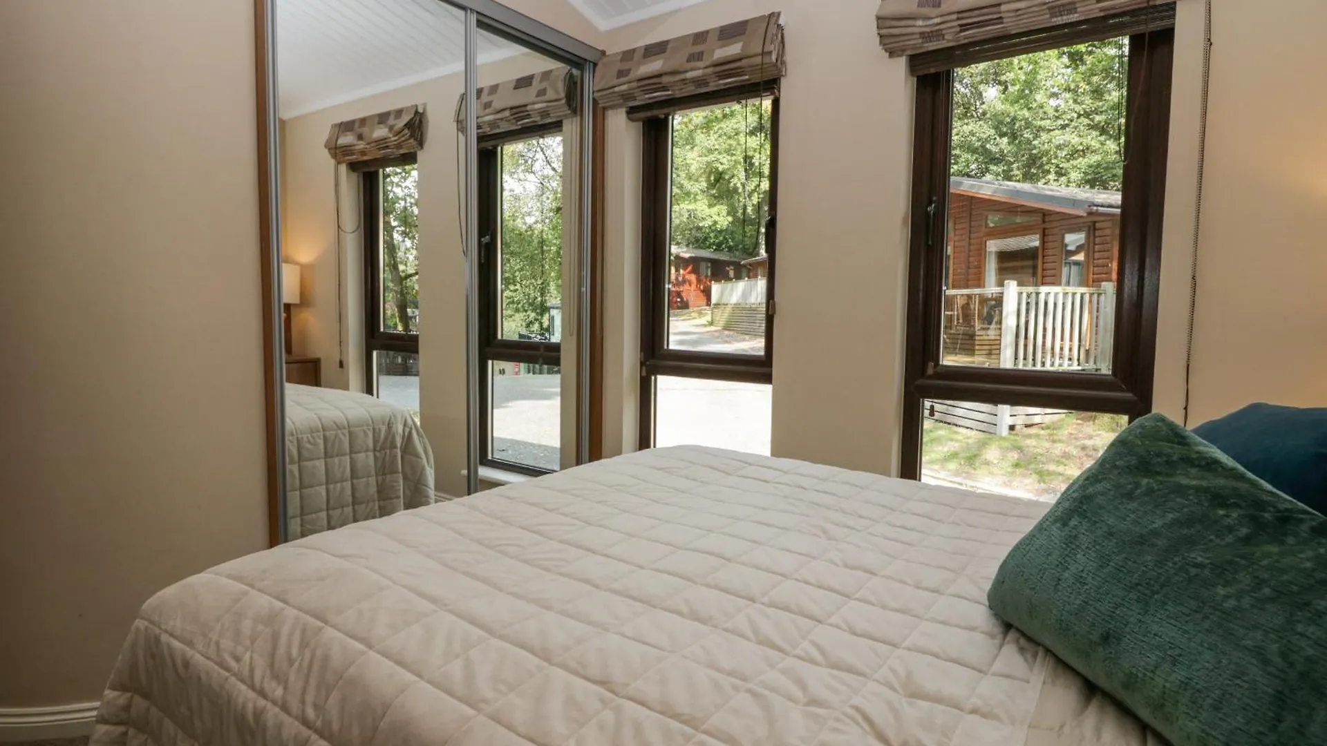 Holiday home Tree House, Partial Views *