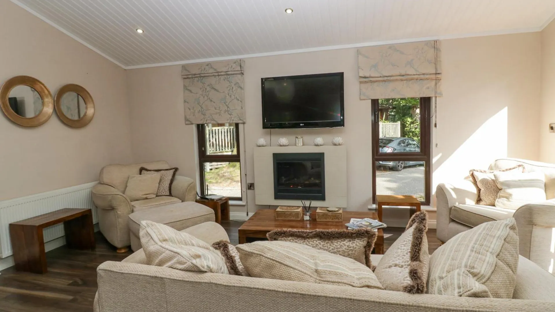 Tree House, Partial Views * Windermere