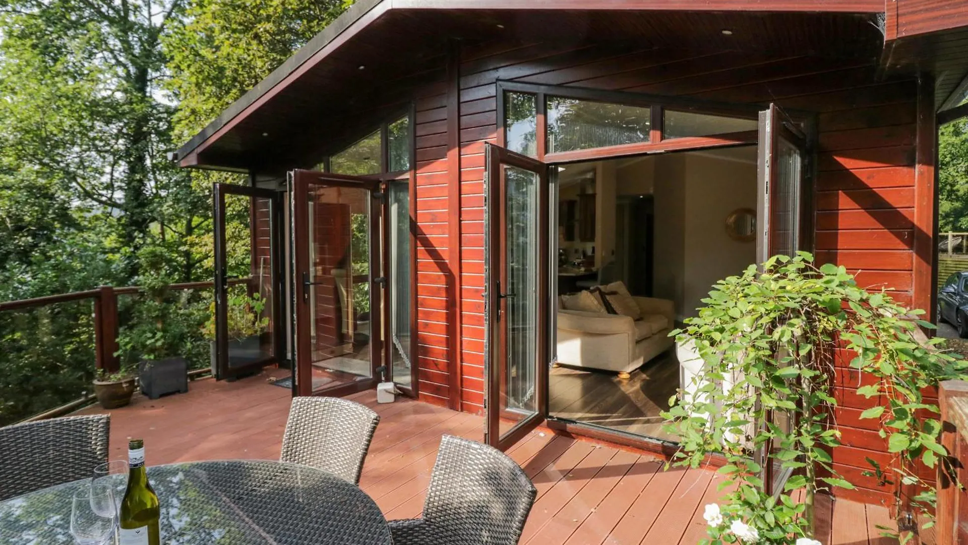 Tree House, Partial Views * Windermere