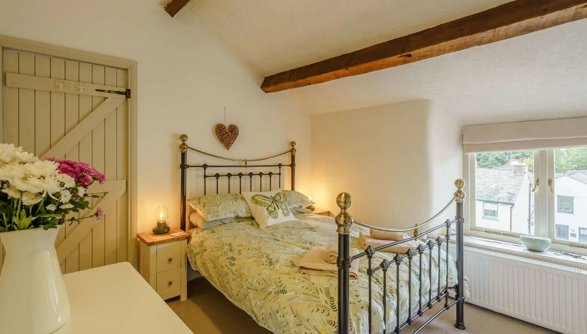 3 Bed In 85686 *