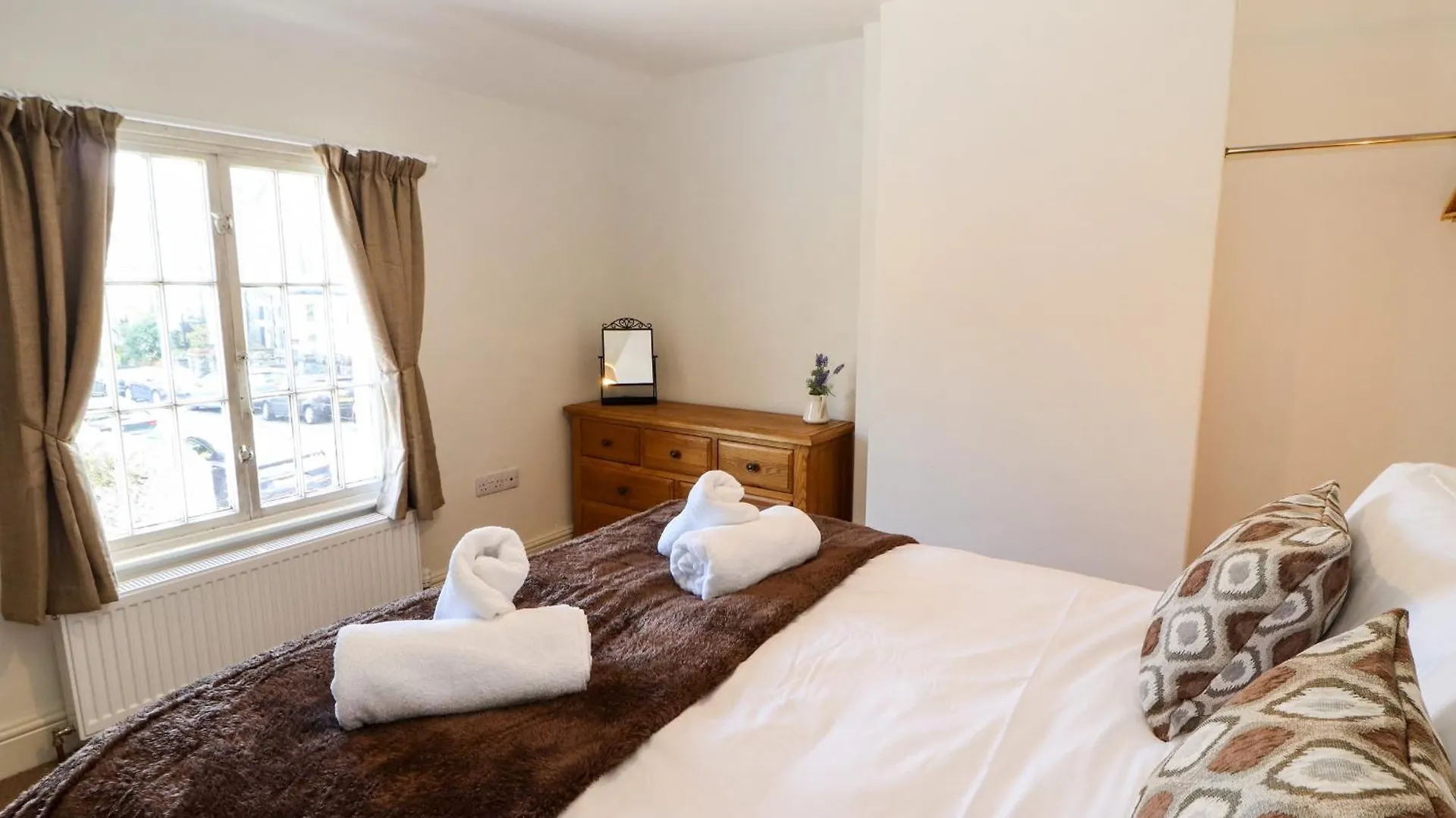 Holborn Cottage, Blencathra Street קזיק