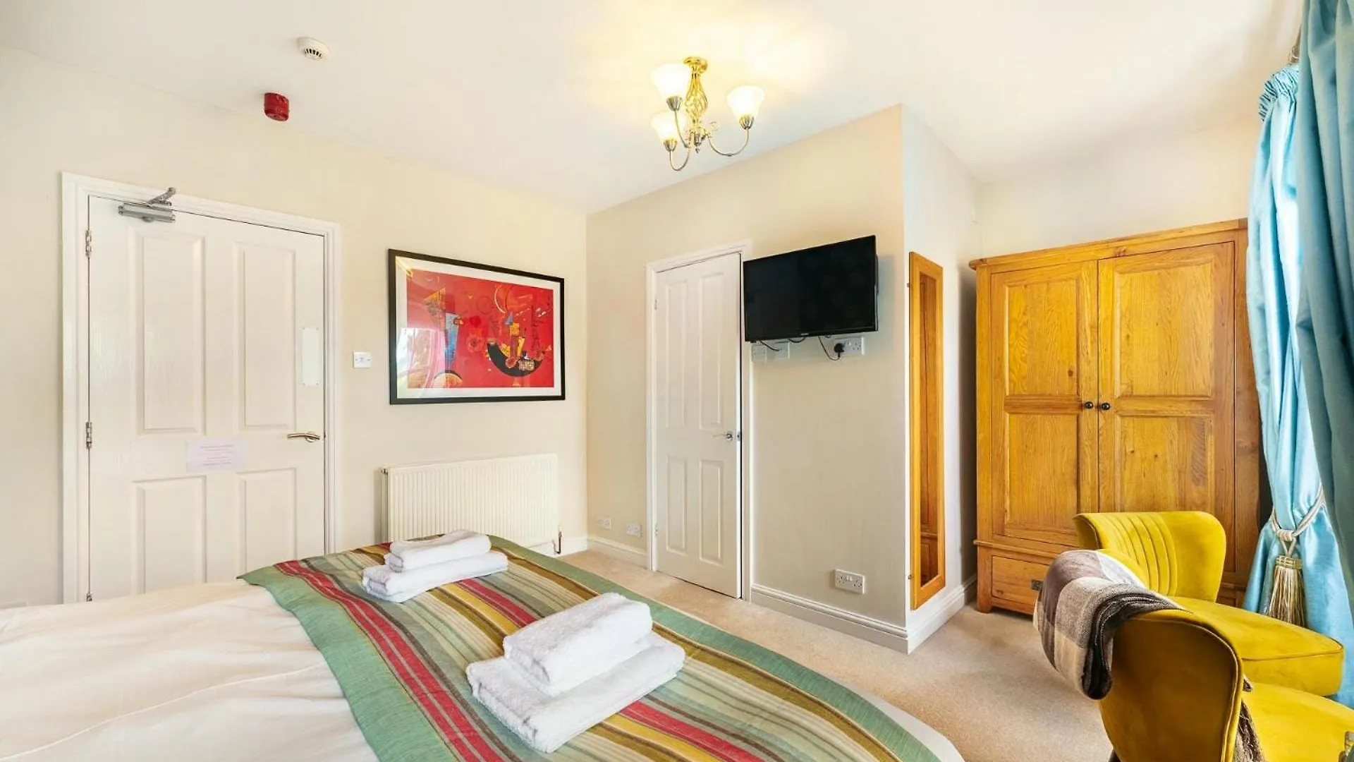 114 Craig Walk - Sleeps 10