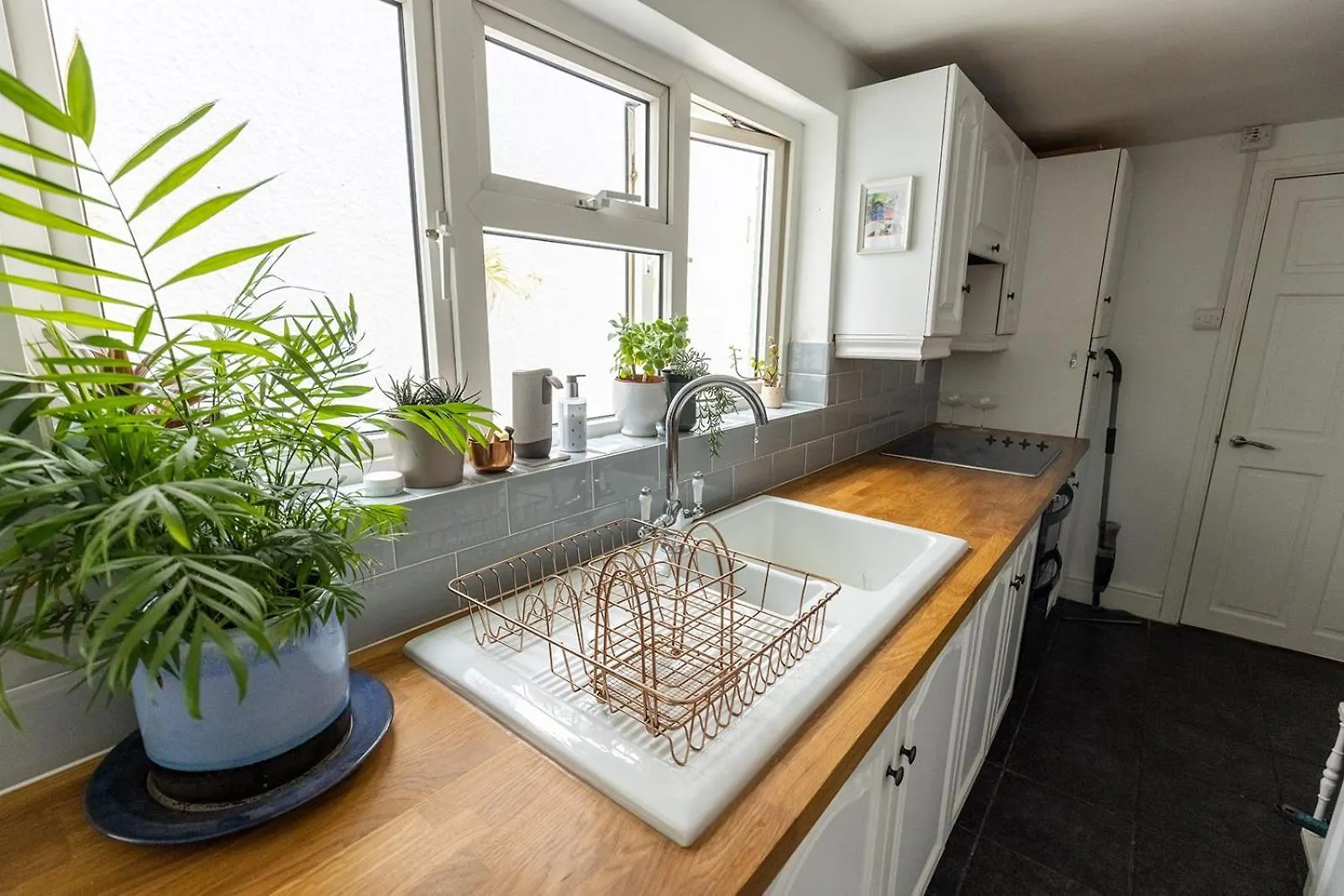 Holiday home Sun - Cosy In With A Log Burner In Ulverston, Cumbria Ulverston