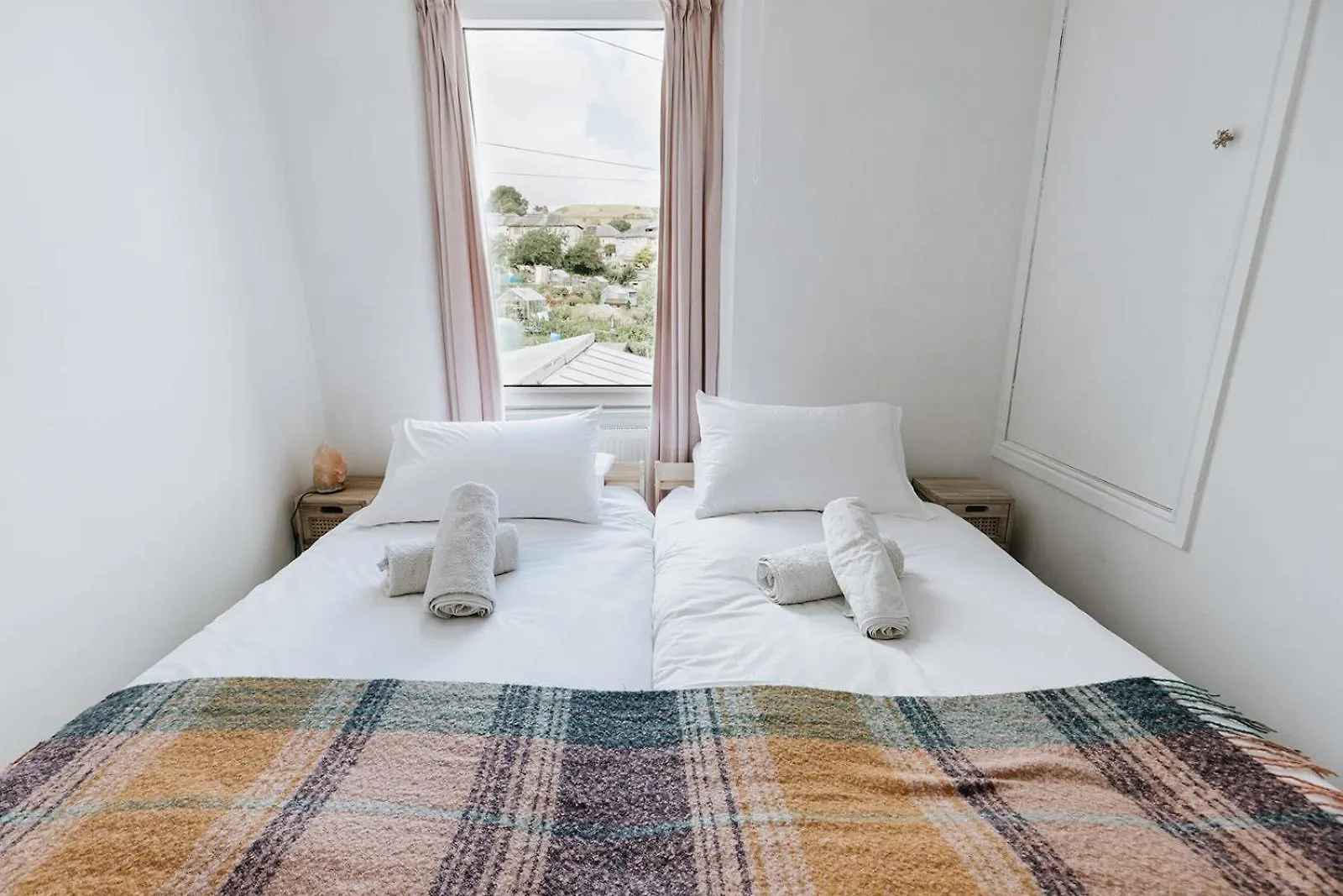 度假居 Sun - Cosy In With A Log Burner In Ulverston, Cumbria 阿尔弗斯顿