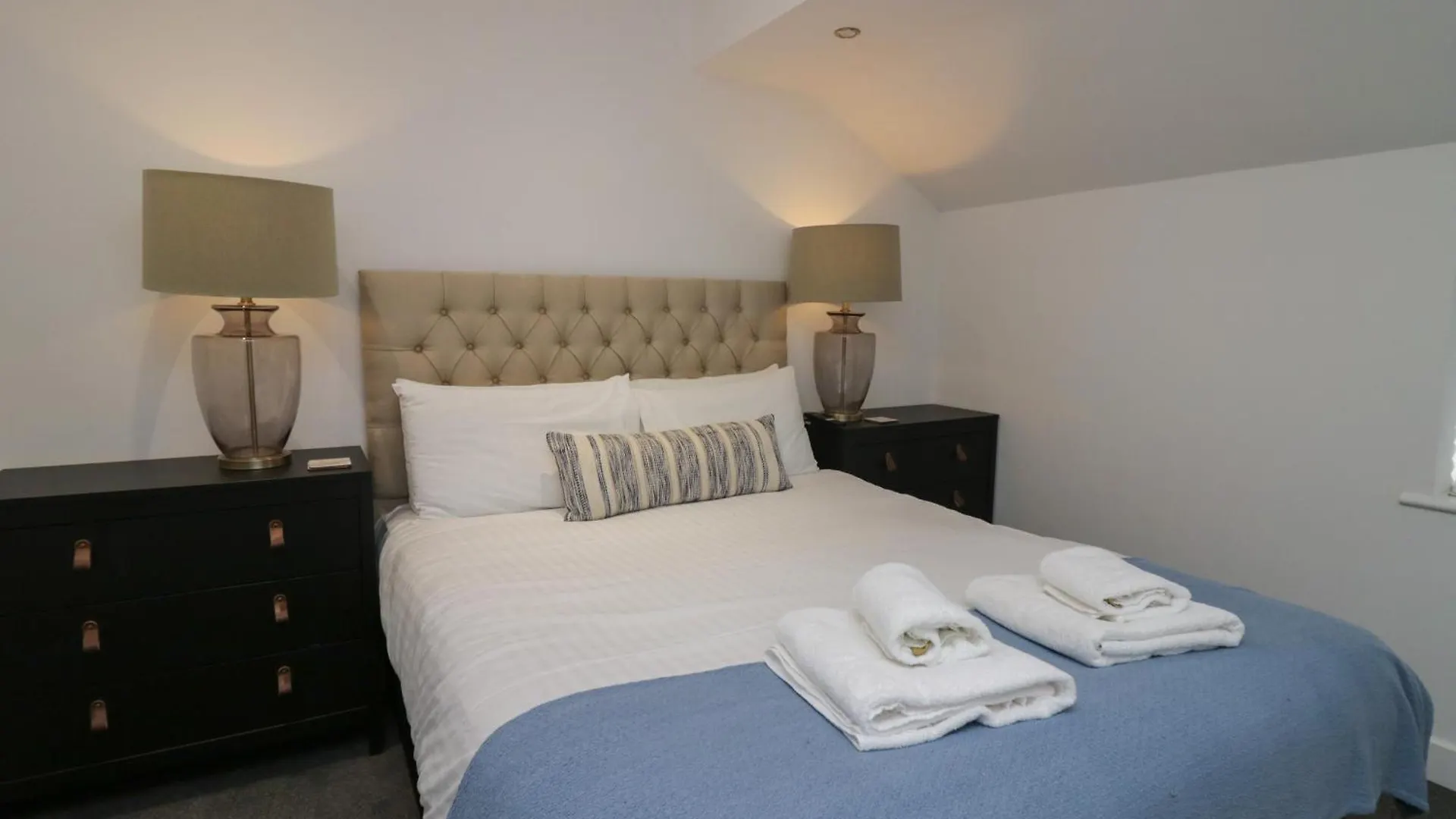 Edgemere Hideaway