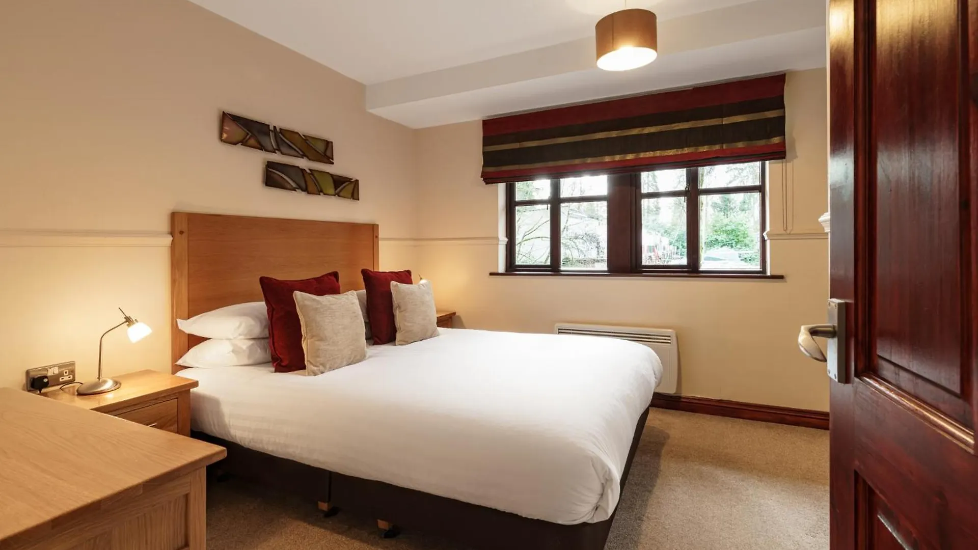 Apartment Windermere At Windermere Marina Village