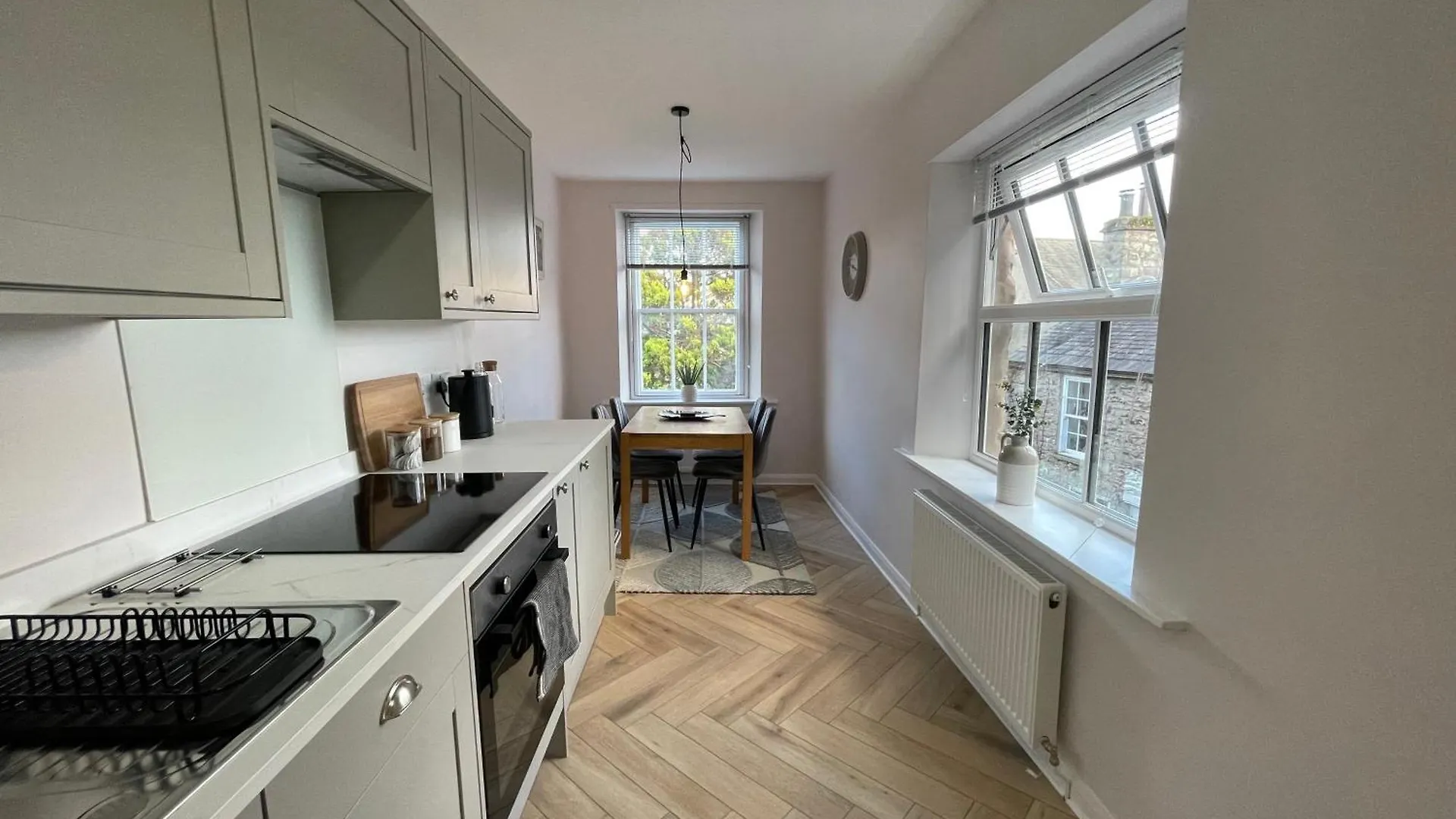Castle View - The Hideout * Kendal