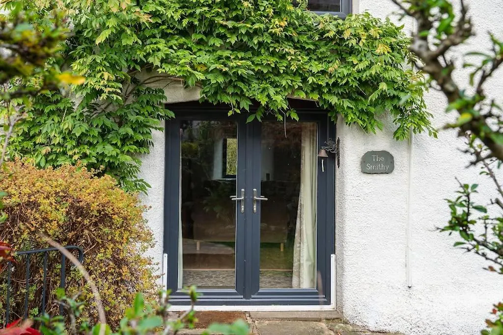 5 Star District Luxury, Pet Friendly, Hot Tub Holiday home