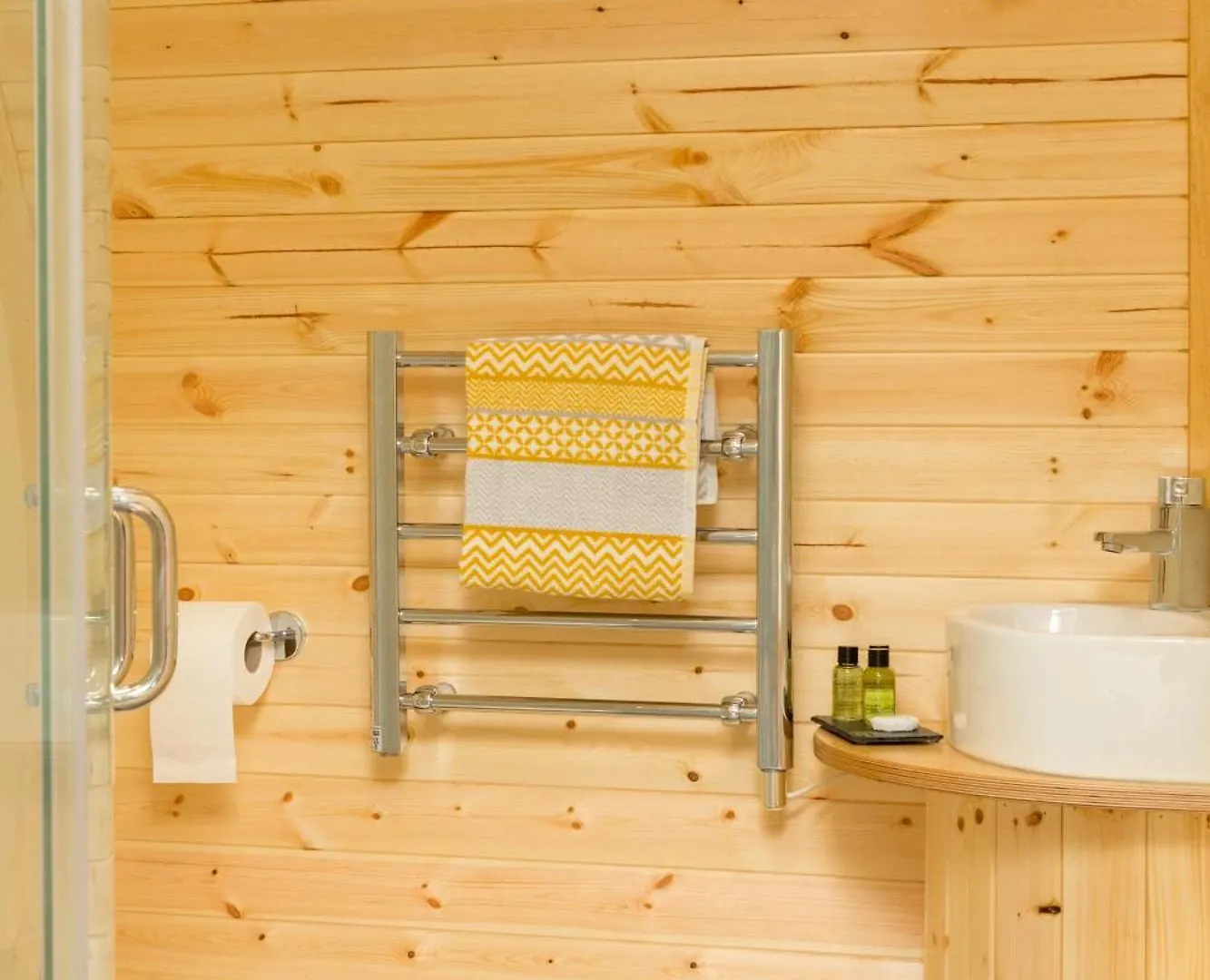 Spring Wood Luxury Pod With Hot Tub At Fell View Park Kirkby Lonsdale *