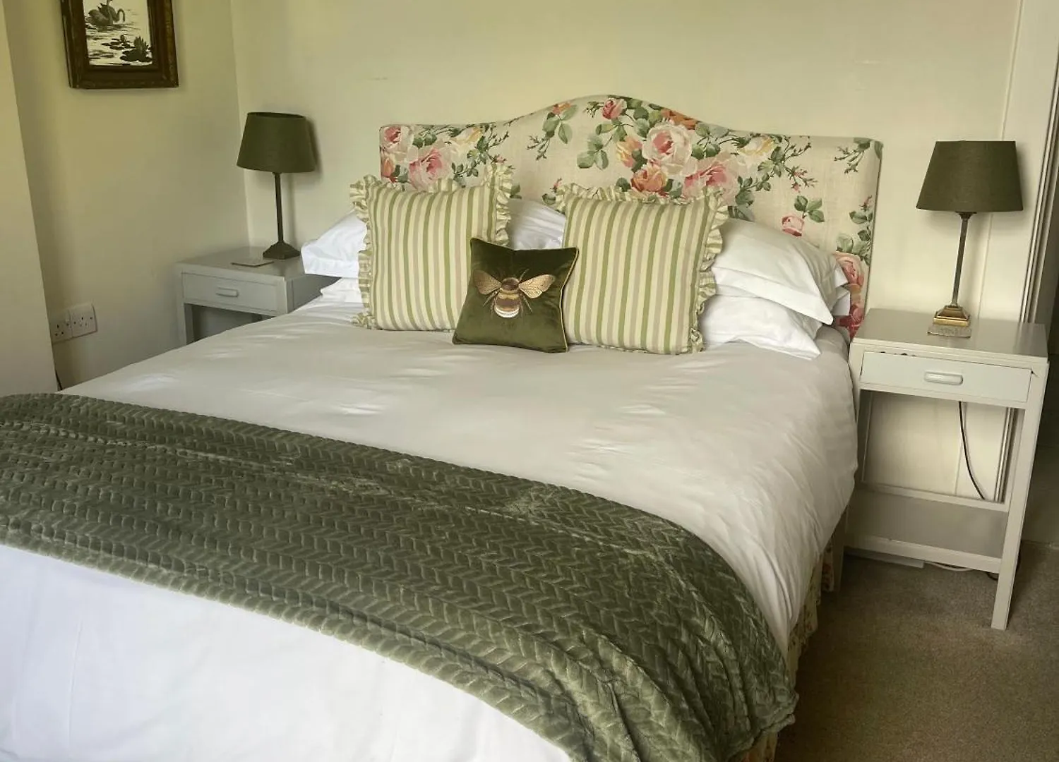 Warwick Hall Отель типа 