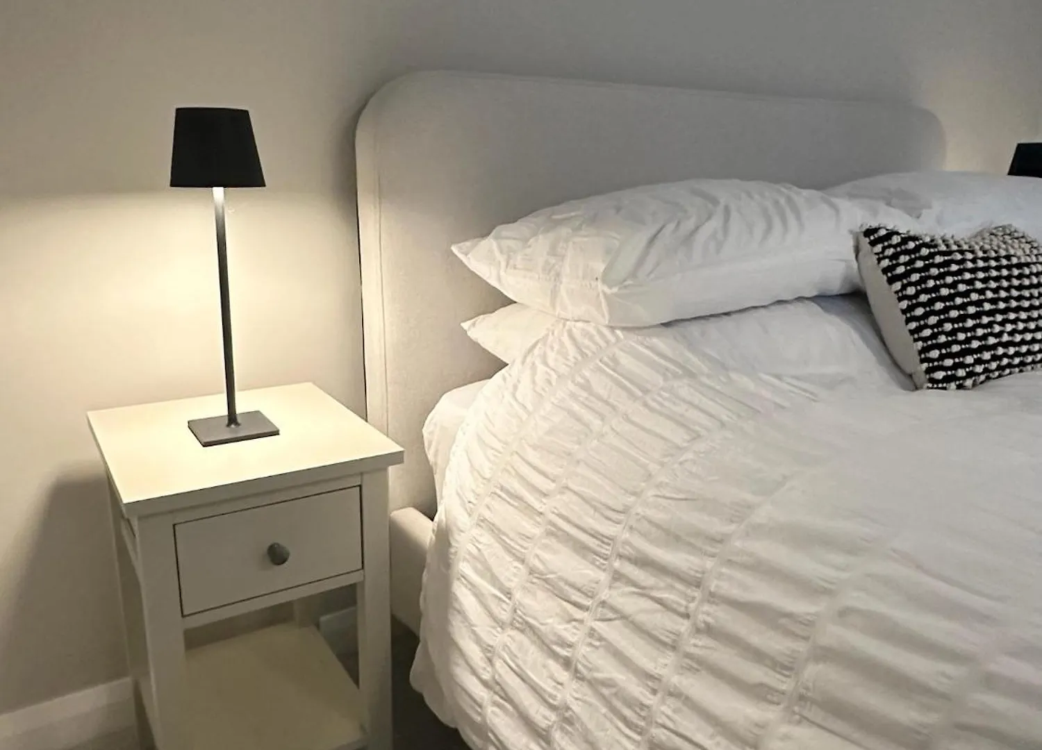 Castle View - The Hideout Apartment