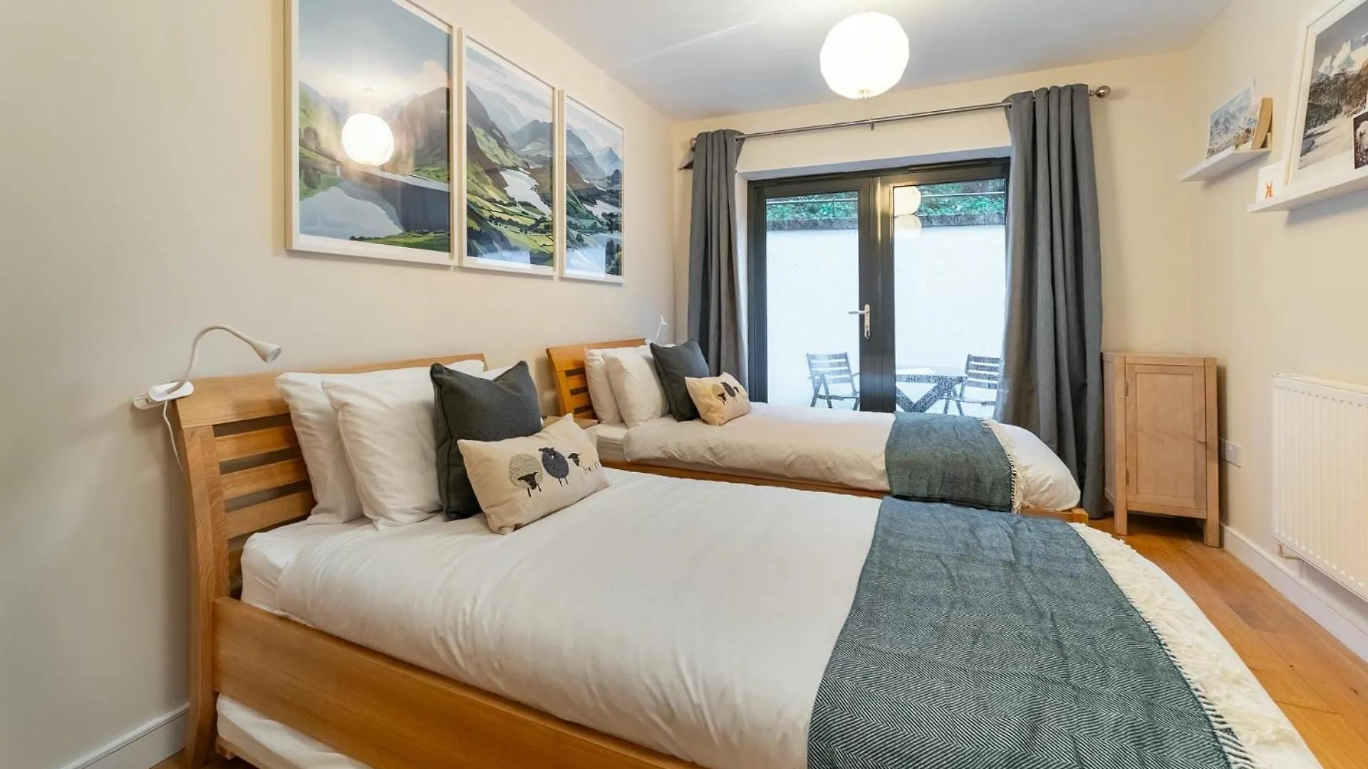 9 Blue Hill Park, Holiday home