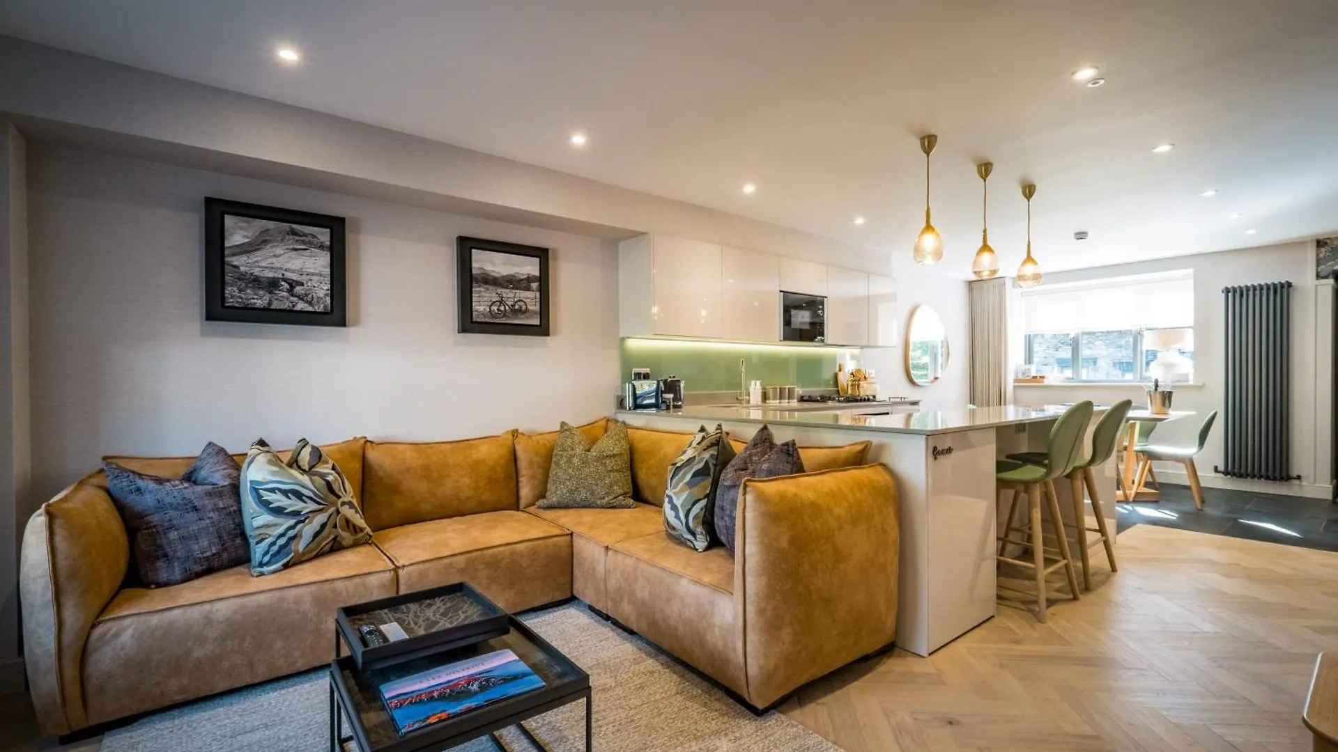 Holiday home Hollybush Barn At The Heaning Estate *