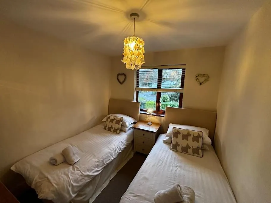 公寓 Dovera, Private Parking Included, On Windermere *