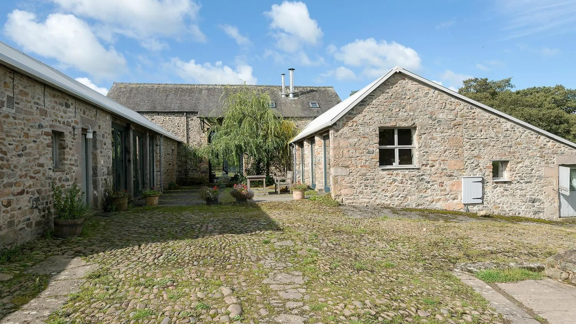 Cowdber Barn Holiday home